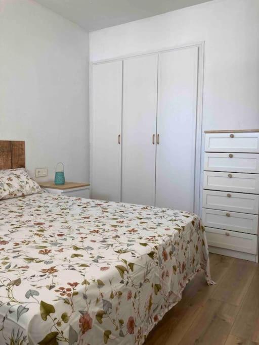 Appartement Familiar Amb Vistes Al Mar! *
